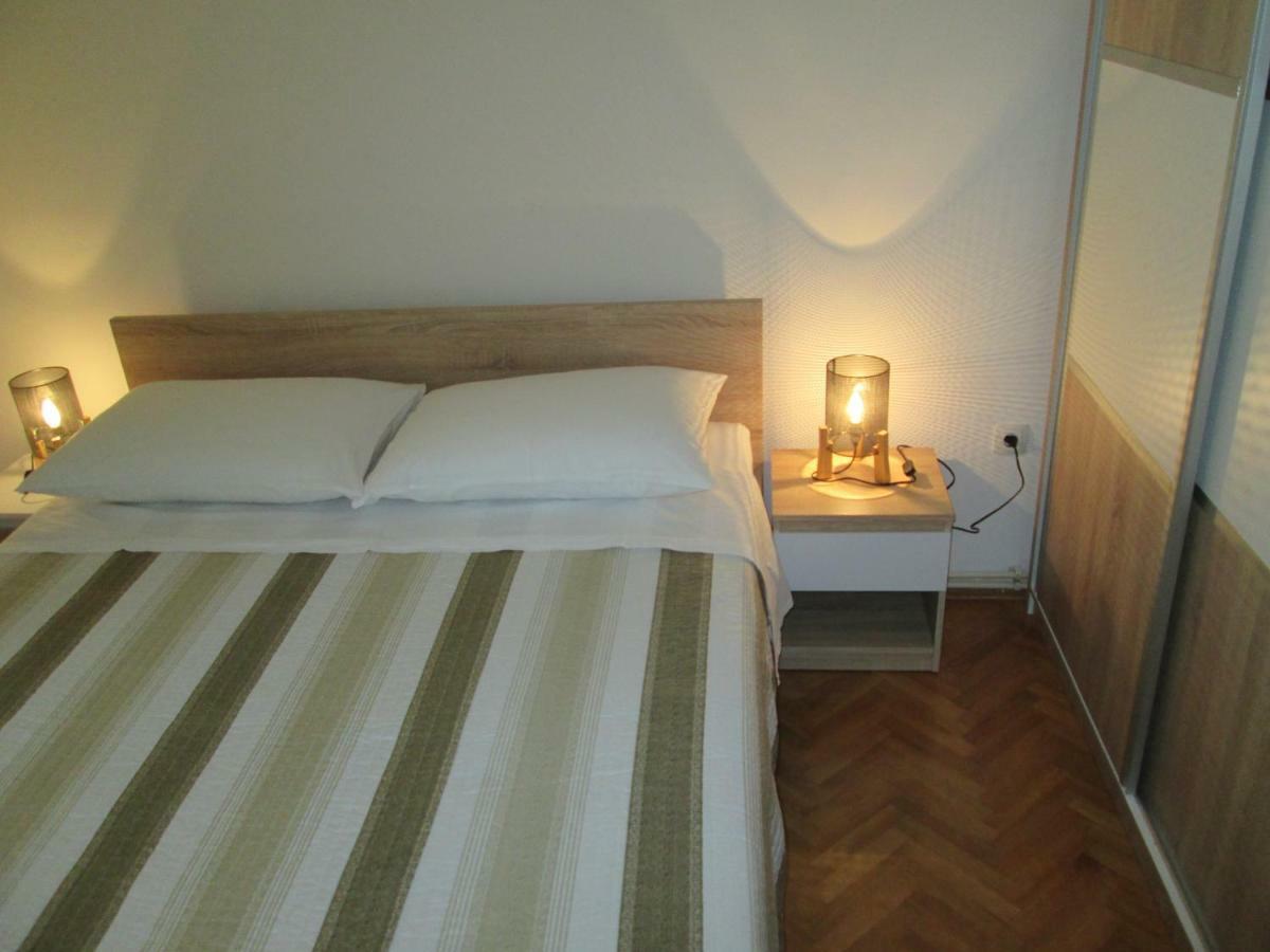 Velin Apartment Split Exterior photo